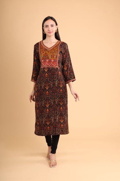 Elegant Traditional Embroidered Kurti