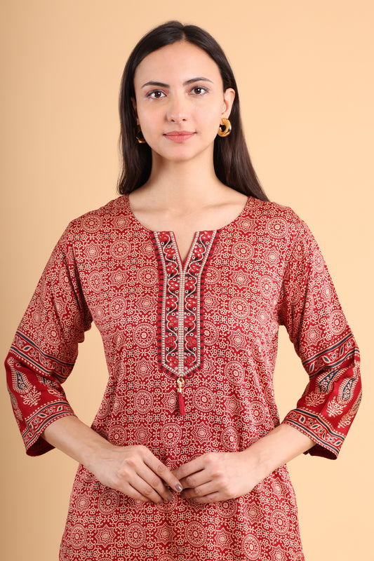 Elegant Red Printed Kurti with Intricate Detailing