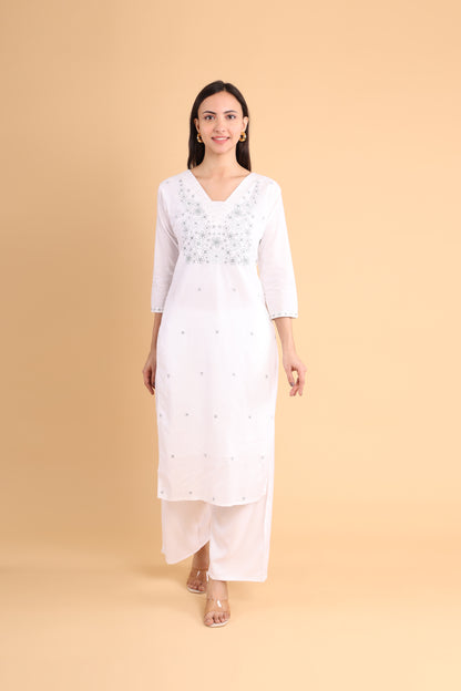 Elegant White Floral Embroidered Kurti