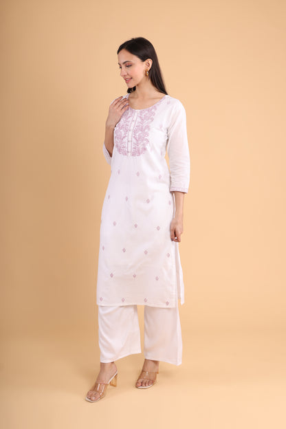 White Chikankari Kurti with Pink Paisley Embroidery